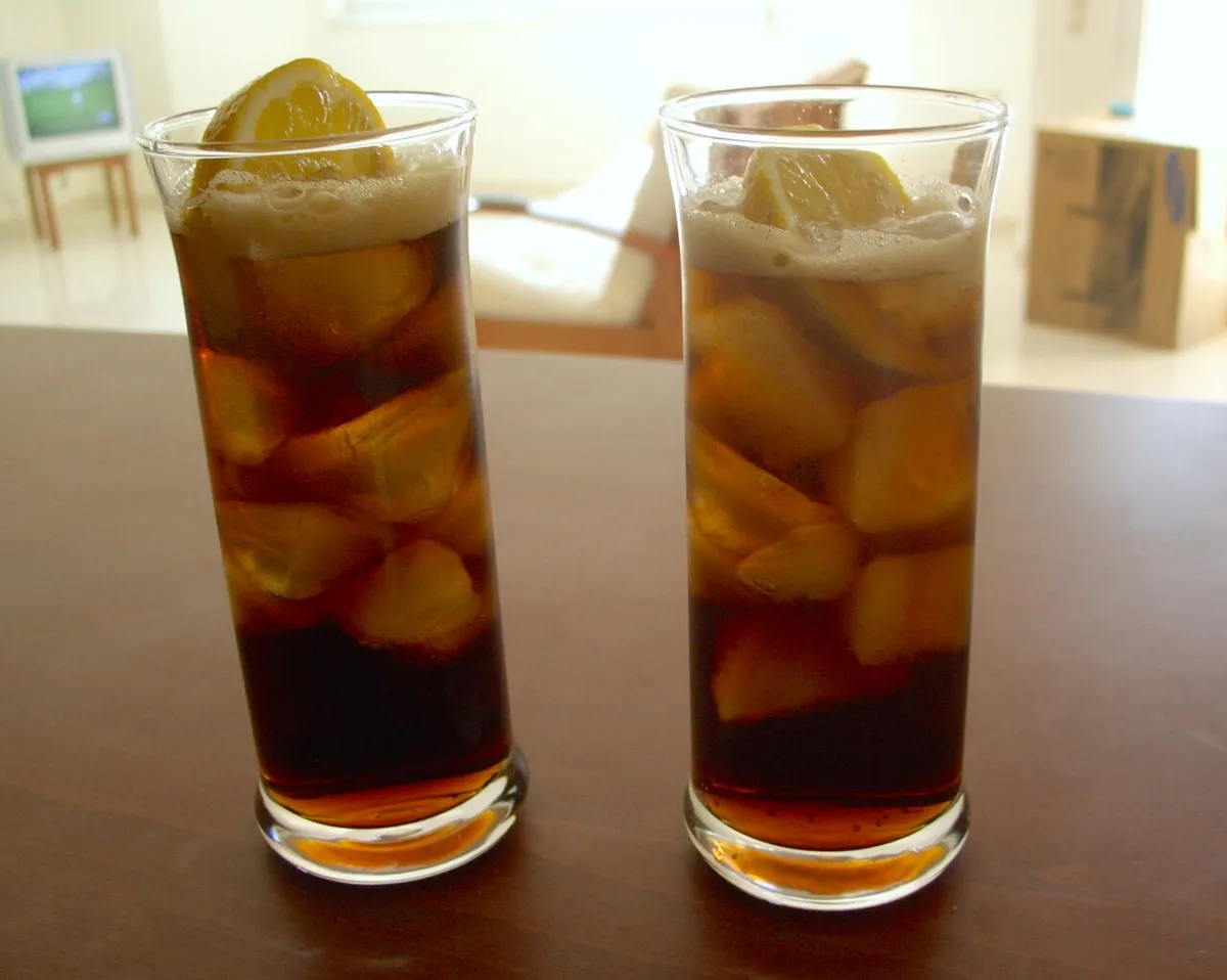 Deux verres de rhum